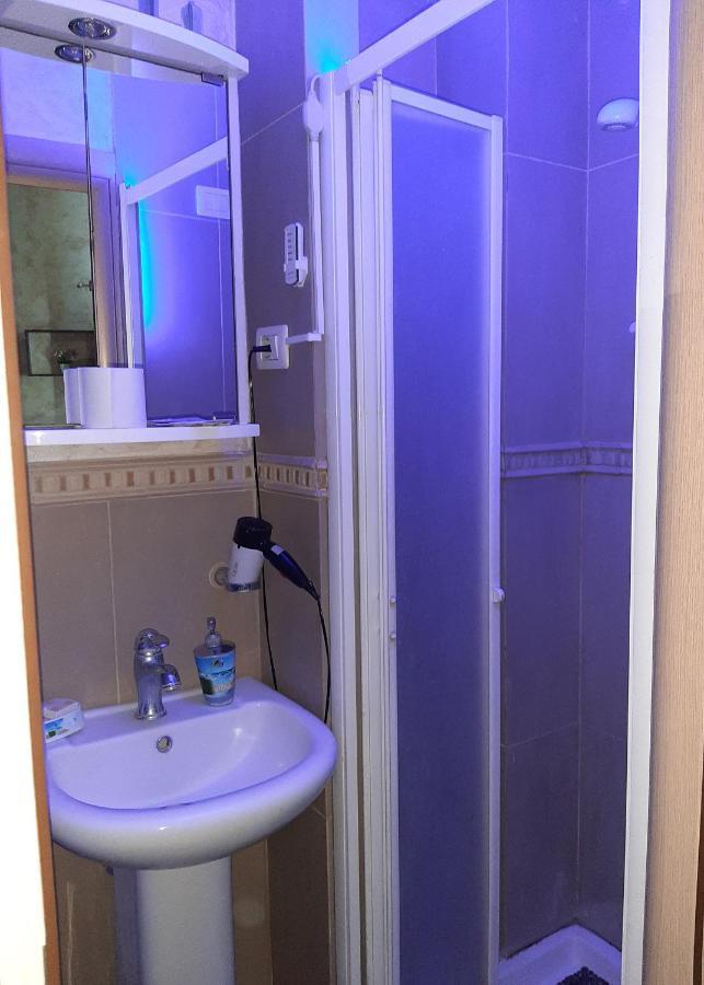 B&B Sotto Gli Archi カターニア エクステリア 写真