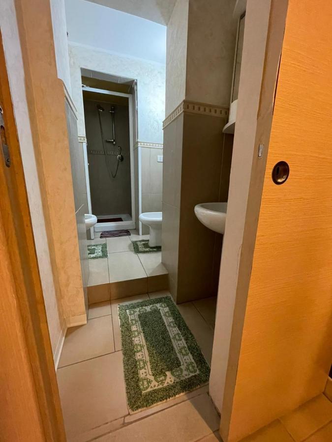 B&B Sotto Gli Archi カターニア エクステリア 写真