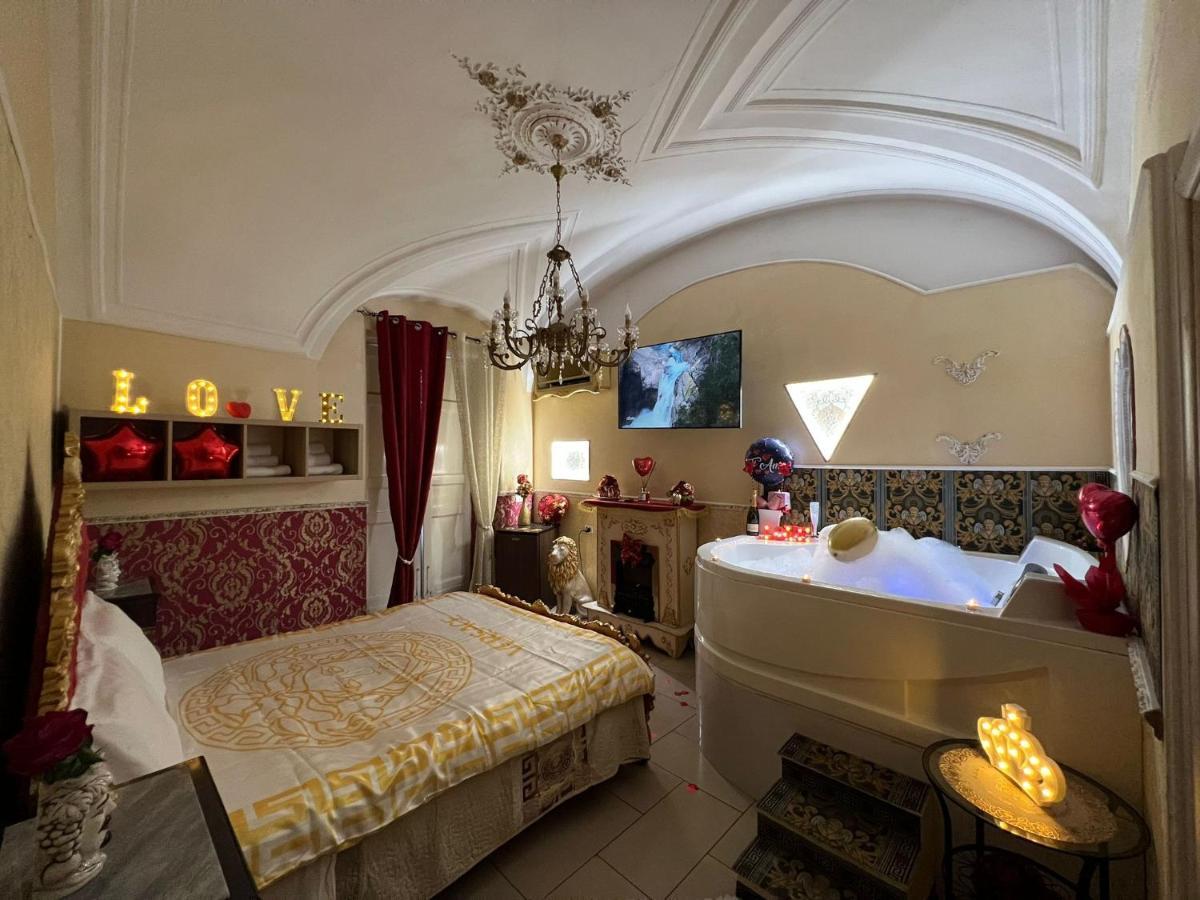 B&B Sotto Gli Archi カターニア エクステリア 写真